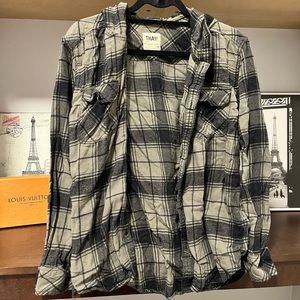Aritzia TNA flannel